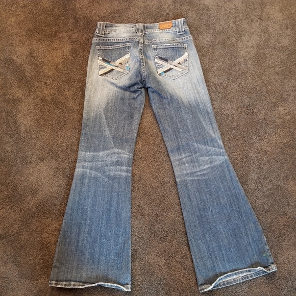 Vigoss The New York Flare Jean - Picture 2 of 12